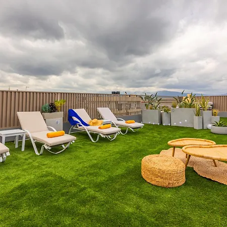 Zen Rooftop Escape Apartment