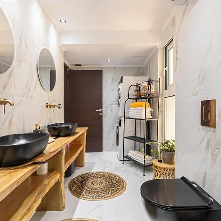 Zen Rooftop Escape Apartamento
