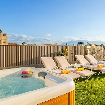 Apartment Zen Rooftop Escape